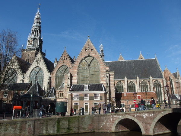 Oude Kerk - Meet The Cities